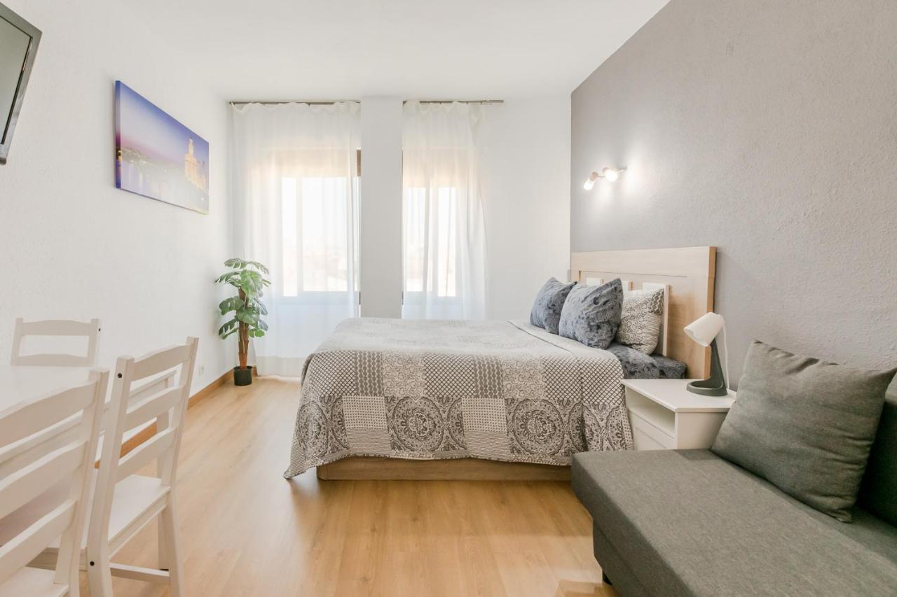Apartament Hispalis Triana Севиля Екстериор снимка