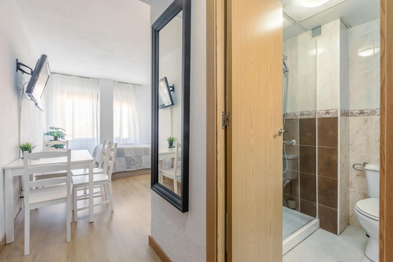 Apartament Hispalis Triana Севиля Екстериор снимка