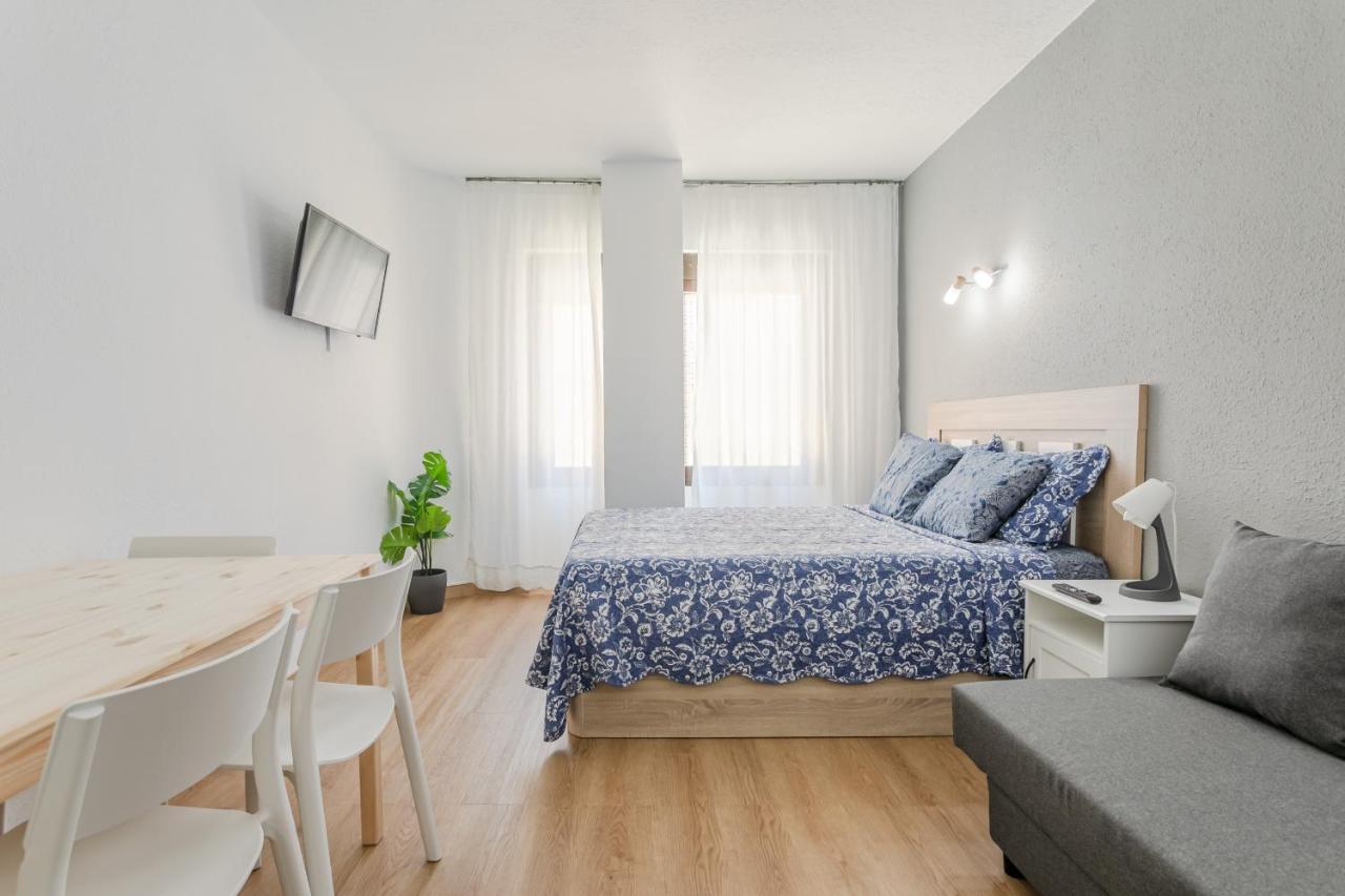 Apartament Hispalis Triana Севиля Екстериор снимка